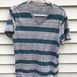 On the byas Striped shirt medium
